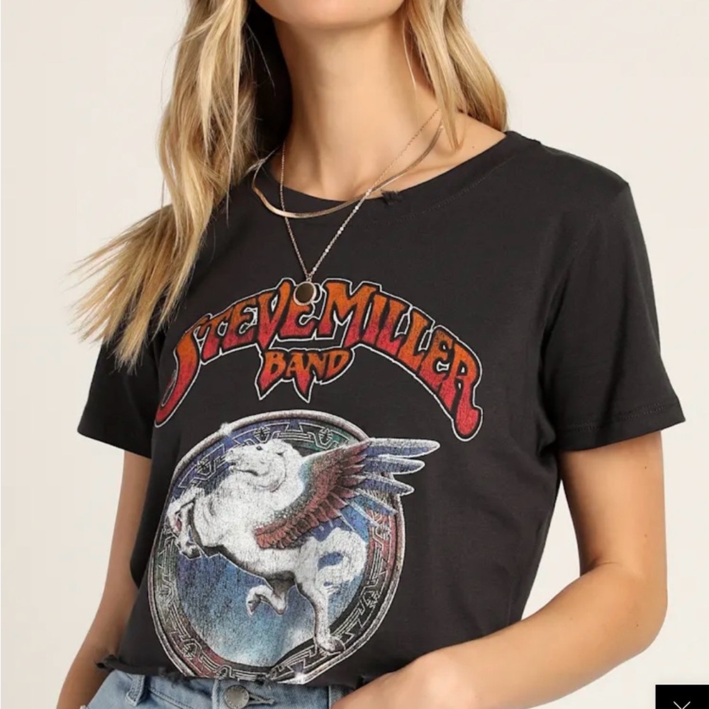 Prince Peter - Steve Miller Band cropped Graphic Tee.  Size M